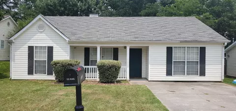 5757 Eagles Feather Ln, Riverdale, GA 30274