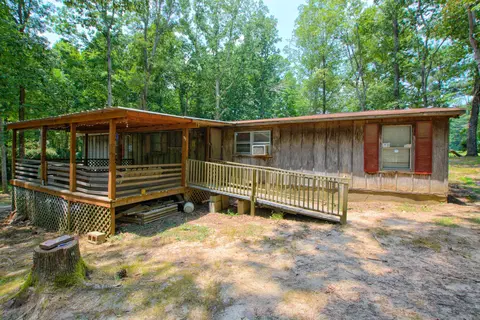 52 Mountain View Cir, Bremen, GA 30110