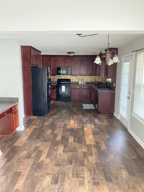 113 Covington Cv, Byron, GA 31008 photo 9