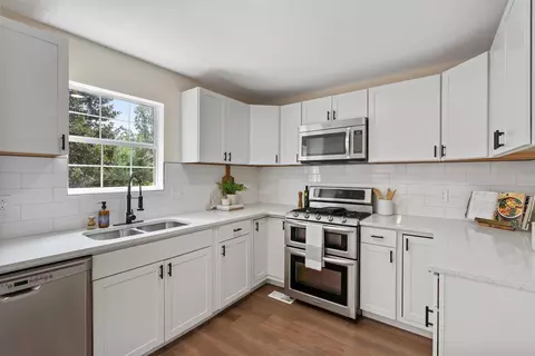 3722 Spring Leaf Ln, Acworth, GA 30101 photo 8