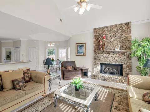 112 Pointe View Ct, Jackson, GA 30233 photo 31