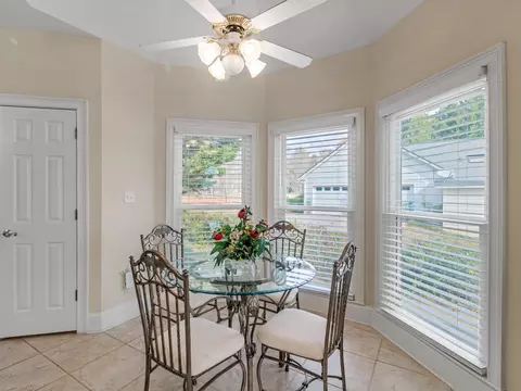112 Pointe View Ct, Jackson, GA 30233 photo 25