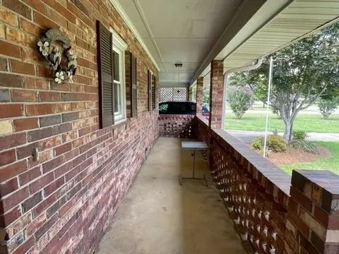 302 Irvindale Dr, Dublin, GA 31021 photo 6