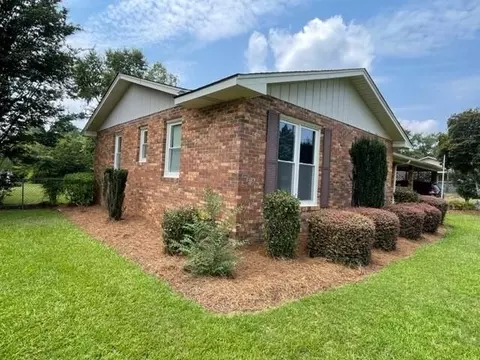 302 Irvindale Dr, Dublin, GA 31021 photo 5