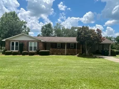 302 Irvindale Dr, Dublin, GA 31021 photo 1