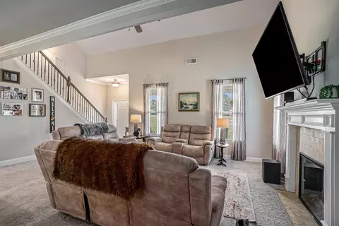 224 Dixon Cir, Williamson, GA 30292 photo 10
