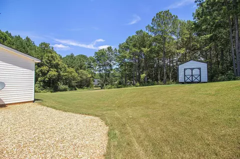 224 Dixon Cir, Williamson, GA 30292 photo 6