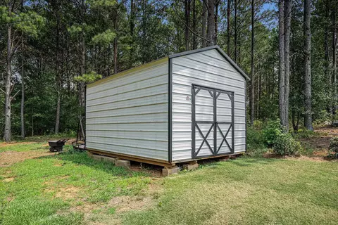 224 Dixon Cir, Williamson, GA 30292 photo 38