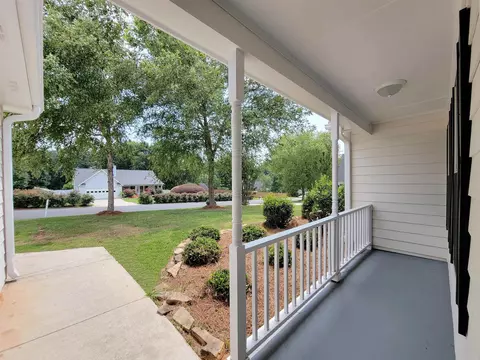 35 Summer Walk Ct, Covington, GA 30016 photo 2