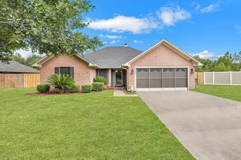 2149 Walberg Dr, Hinesville, GA 31313