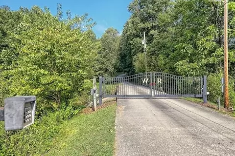 220 Willow Way, Warne, NC 28909 photo 44