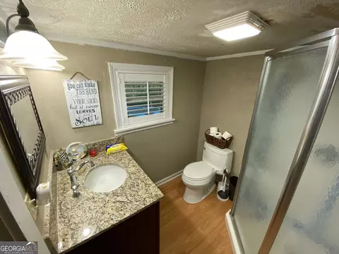 409 W James St, Claxton, GA 30417 photo 10