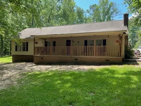 696 Thompson Rd, Thomaston, GA 30286