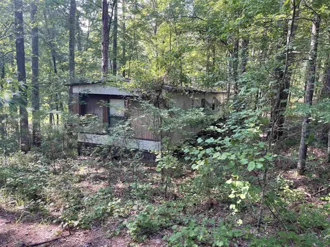 406 Starboard Trl, Sparta, GA 31087