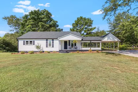 527 Corinth Rd, Hogansville, GA 30230