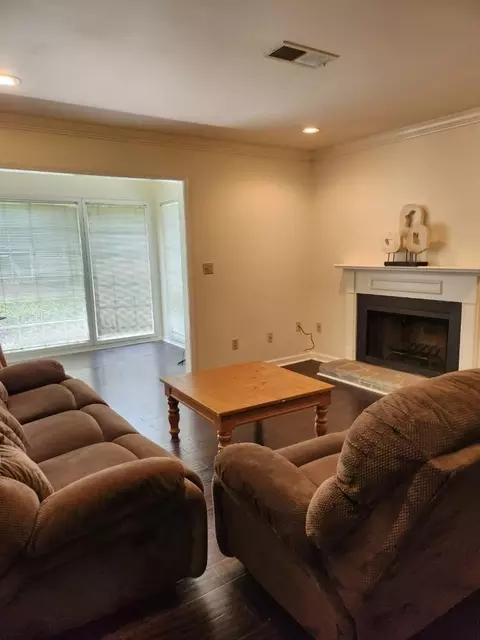 103 Countryside Pl, Smyrna, GA 30080