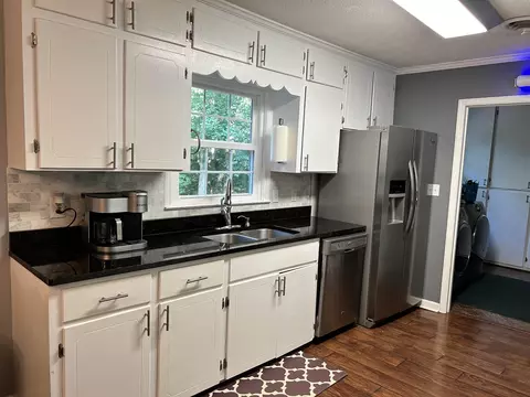 148 Hickory Ln, Lagrange, GA 30240 photo 9