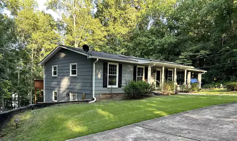 148 Hickory Ln, Lagrange, GA 30240 photo 2