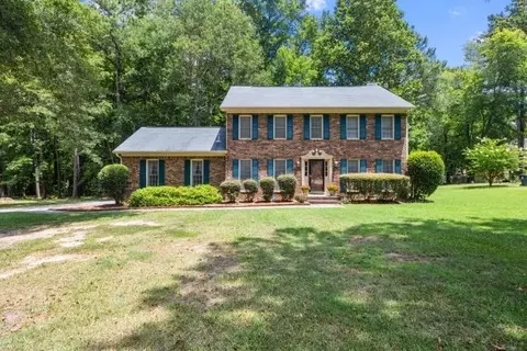 7740 Hampton Cv, Jonesboro, GA 30236