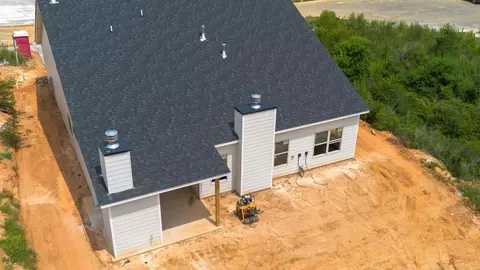 209 Cedar Leaf Trl, Bonaire, GA 31005