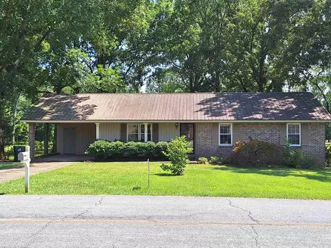 128 Hillside Dr, Cedartown, GA 30125