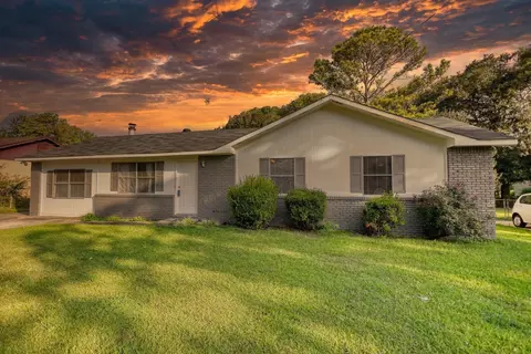 2898 Kensington Way, Rex, GA 30273
