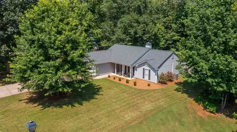 1622 Madison Dr, Bethlehem, GA 30620 photo 3