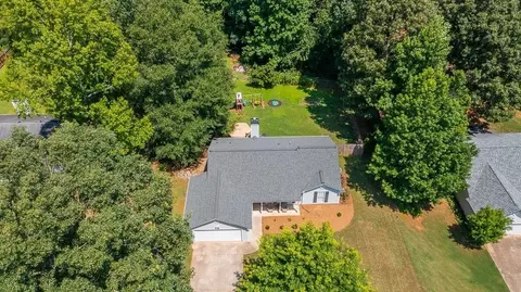 1622 Madison Dr, Bethlehem, GA 30620 photo 5