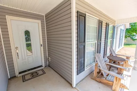 1622 Madison Dr, Bethlehem, GA 30620 photo 17