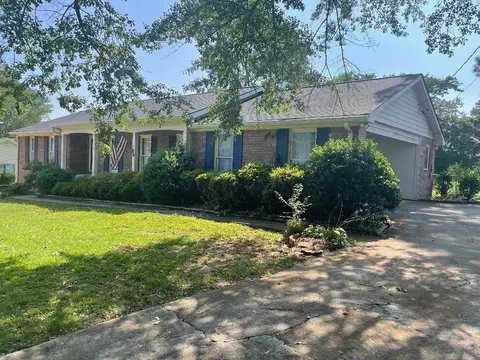 34 View Drs, Rome, GA 30161