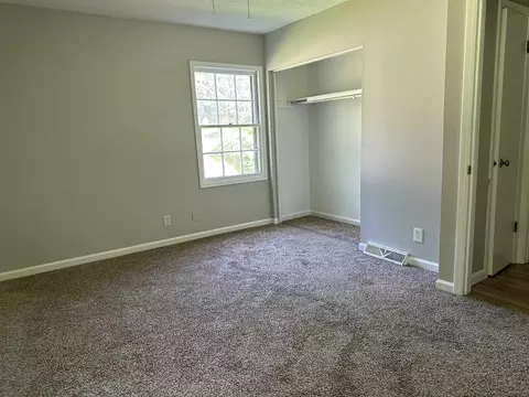 12 Van Mar Dr, Toccoa, GA 30577 photo 8