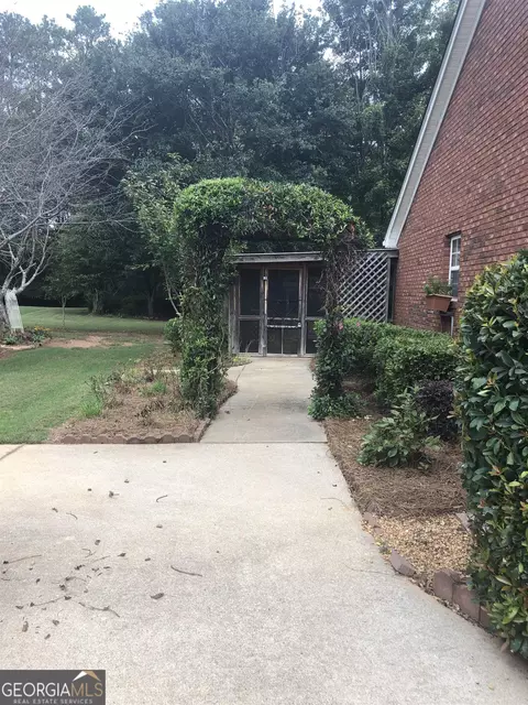 65 Crossfire Dr, Covington, GA 30014 photo 3