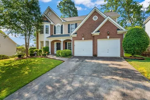 6825 Deer Lake Ct, Stone Mountain, GA 30087