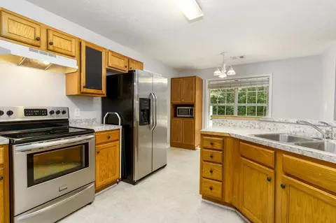 414 Hampton Green Dr, Lagrange, GA 30240 photo 9