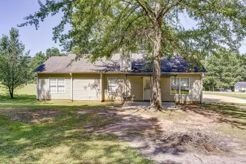 414 Hampton Green Dr, Lagrange, GA 30240 photo 24