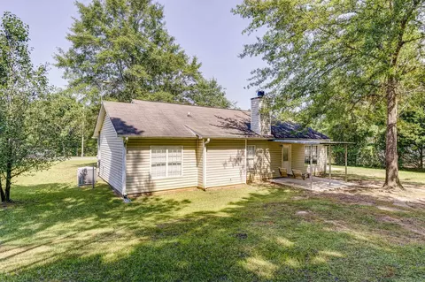 414 Hampton Green Dr, Lagrange, GA 30240 photo 25