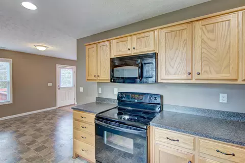 174 Hillcrest Loop, Royston, GA 30662 photo 13