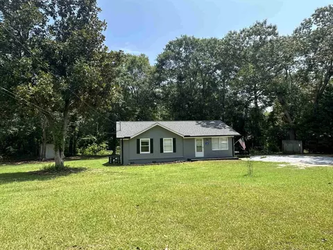 119 Lynnhart Dr, Hartwell, GA 30643