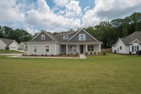 20 Long Branch Trl, Sharpsburg, GA 30277