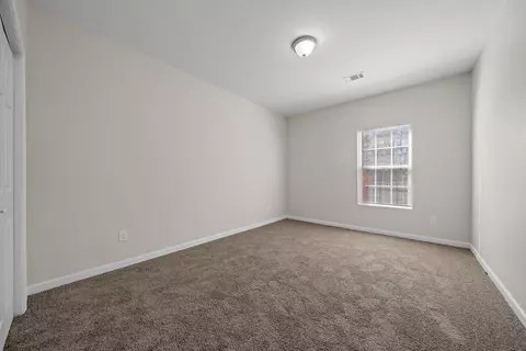 105 Valley Brook Dr, Covington, GA 30016 photo 9