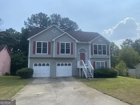 10437 Iron Gate Ln, Jonesboro, GA 30238