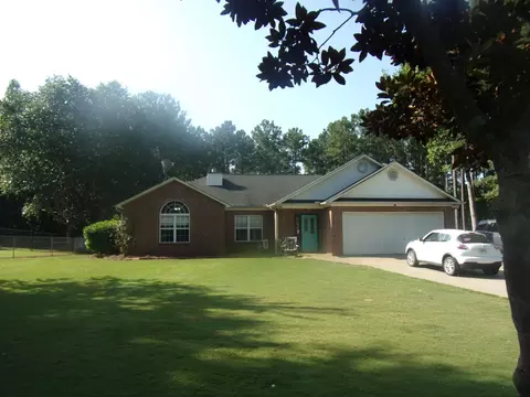 190 Deerfield Trce, Barnesville, GA 30204