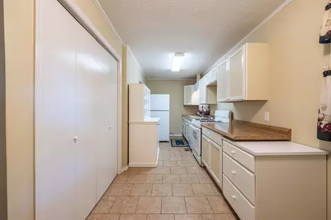 157 Hickory Cir, Toccoa, GA 30577 photo 13