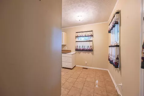 157 Hickory Cir, Toccoa, GA 30577 photo 10