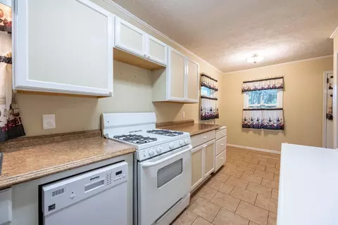 157 Hickory Cir, Toccoa, GA 30577 photo 15