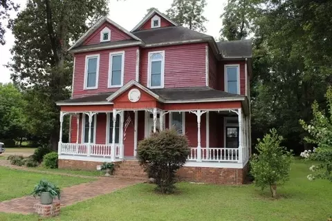 102 Zeta St, Tennille, GA 31089