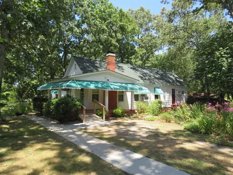 276 Cherokee Rd, Cedartown, GA 30125