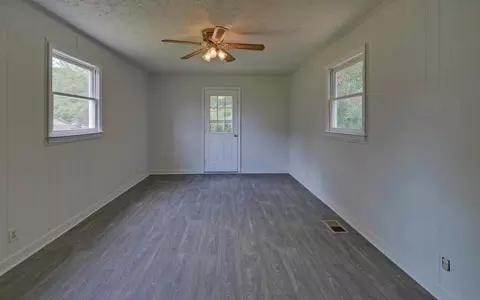 86 Glendale St, Toccoa, GA 30577 photo 14