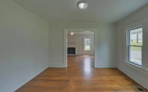 86 Glendale St, Toccoa, GA 30577 photo 10