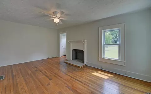 86 Glendale St, Toccoa, GA 30577 photo 8